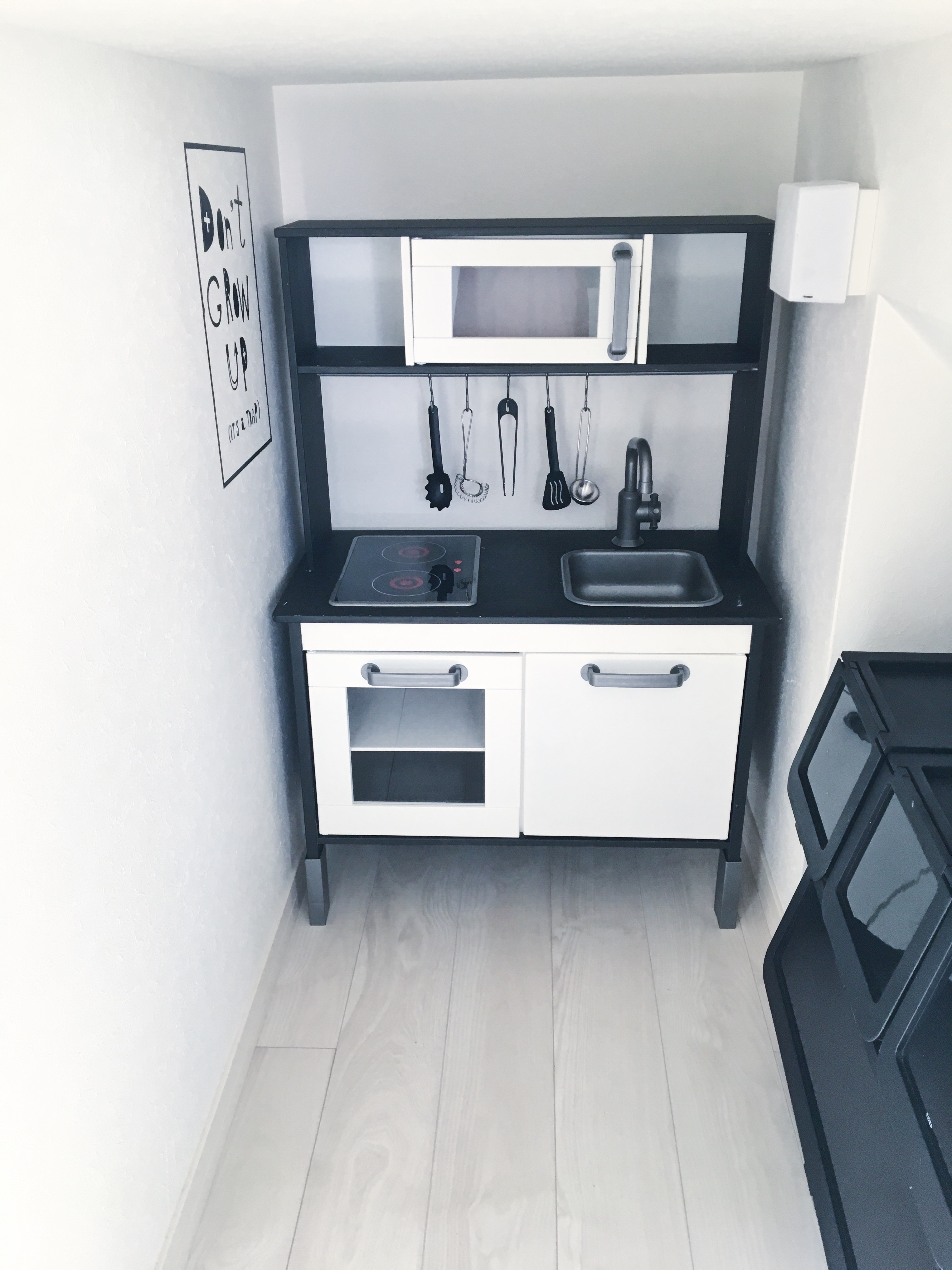 Ikeaのおままごとキッチンをアレンジ とおもちゃ収納部屋を刷新 Yururira S Interior Blog