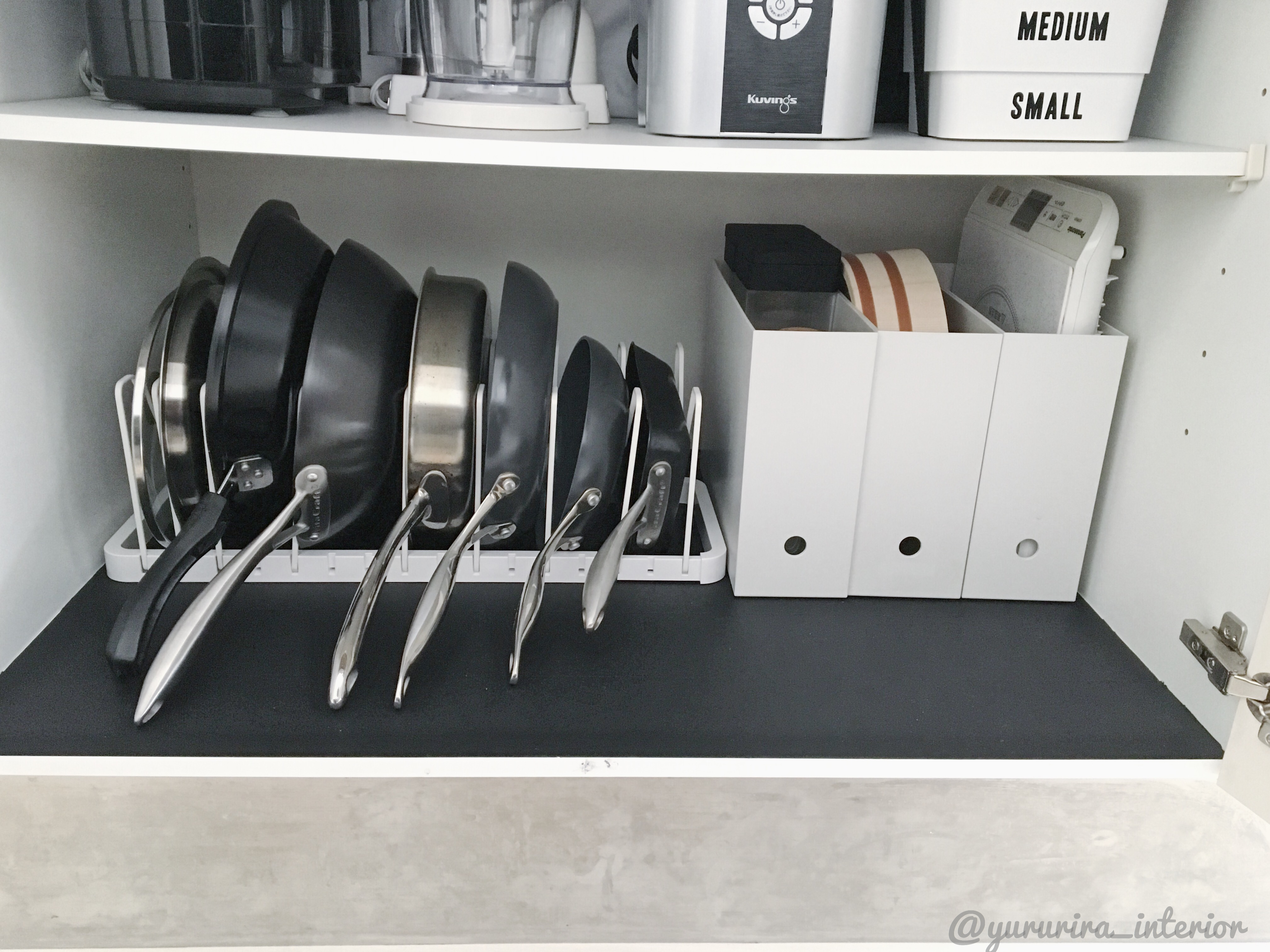 フライパン収納を刷新 とファイルボックスを活用したキッチン収納 Yururira S Interior Blog