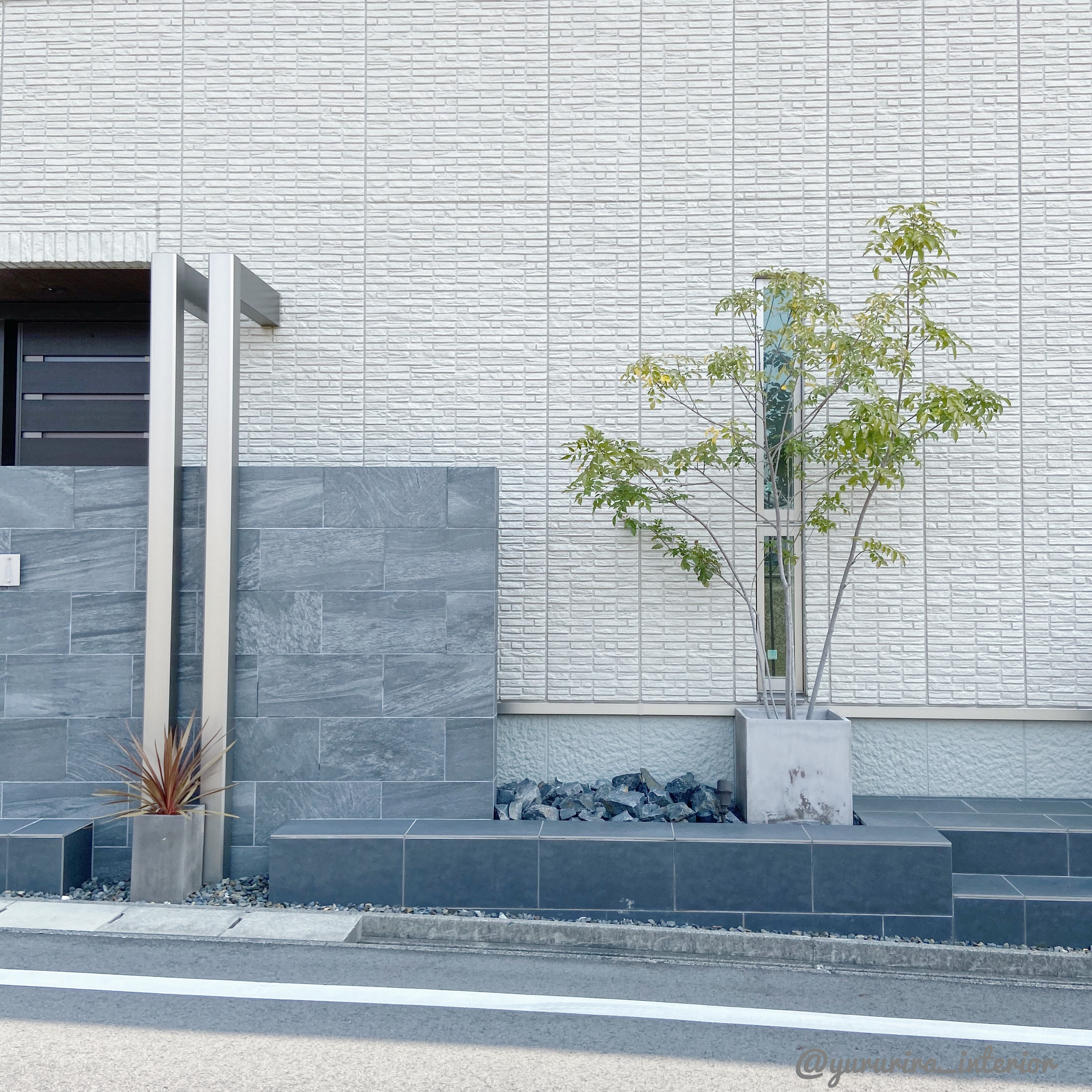 玄関側の外構とシンボルツリーにおすすめの植栽♪